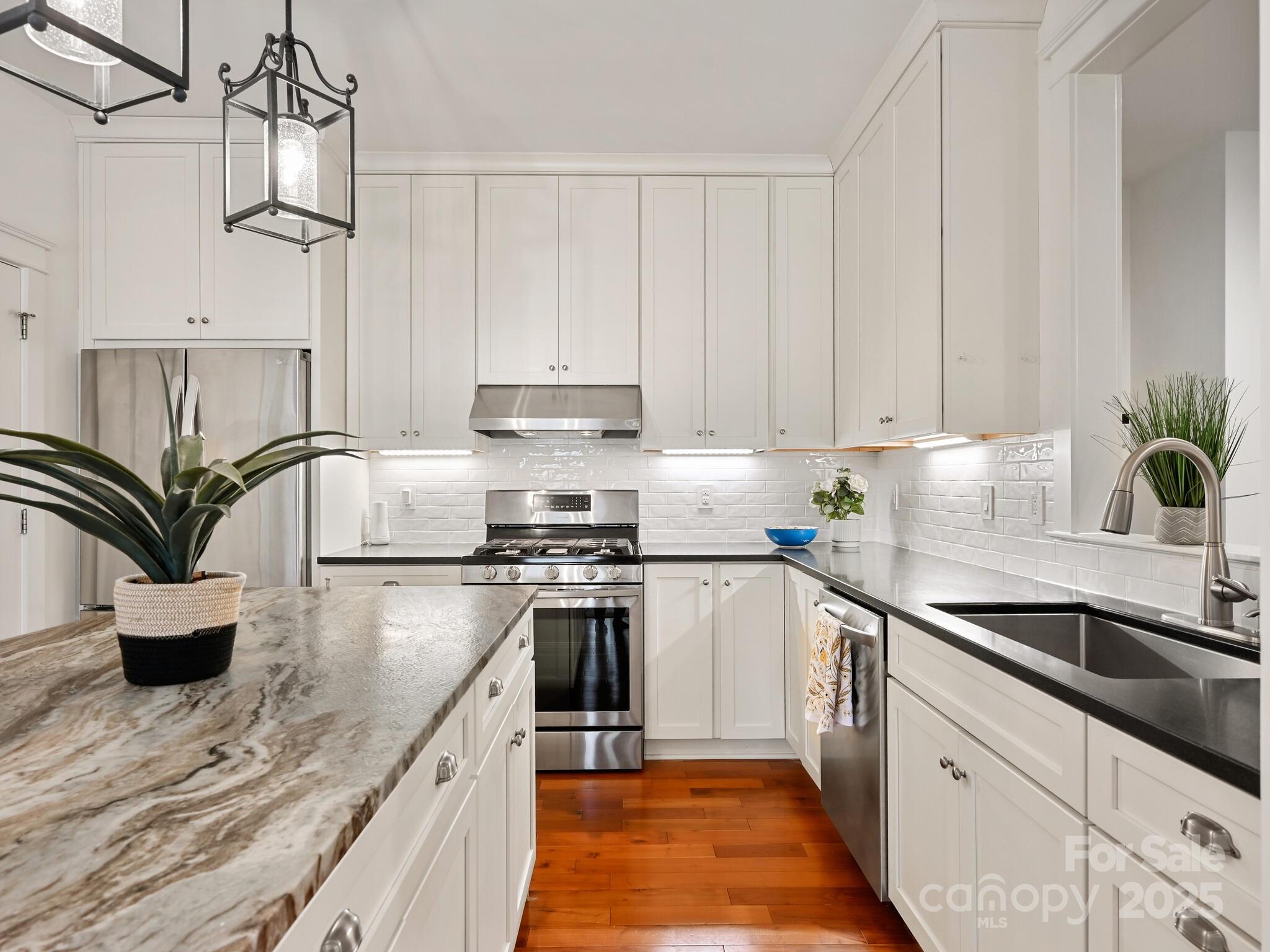 1343 Heathbrook Circle Asheville NC 28803