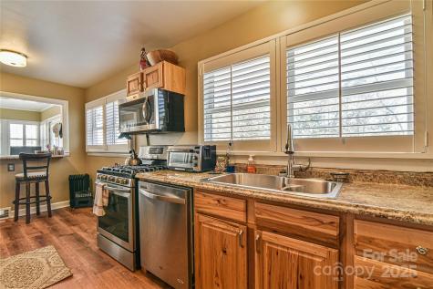 302 Montreat Road Black Mountain NC 28711