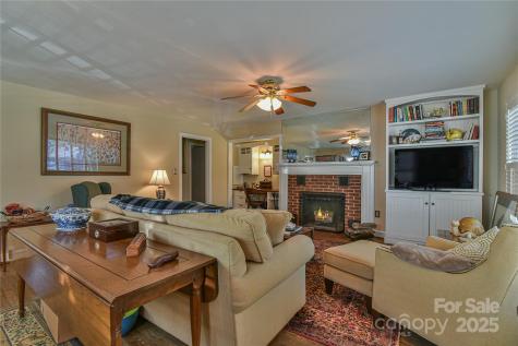 302 Montreat Road Black Mountain NC 28711