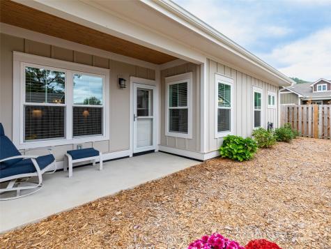 32 Cozy Cottage Way Arden NC 28704