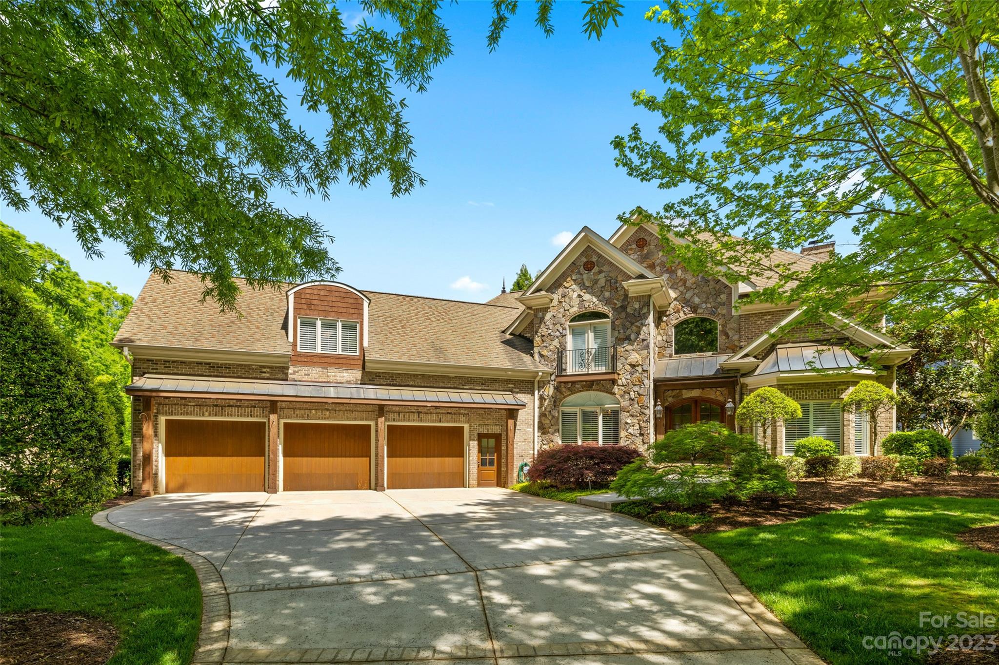 8016 Pemswood Street Charlotte NC 28277