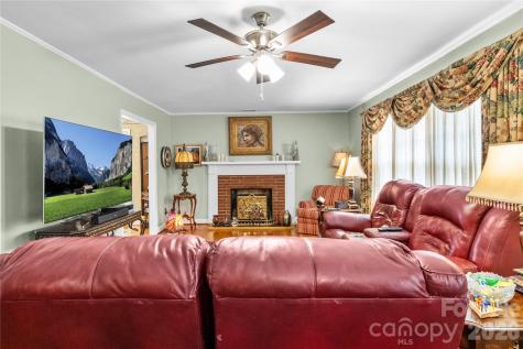 308 Taubrook Place NW Lenoir NC 28645