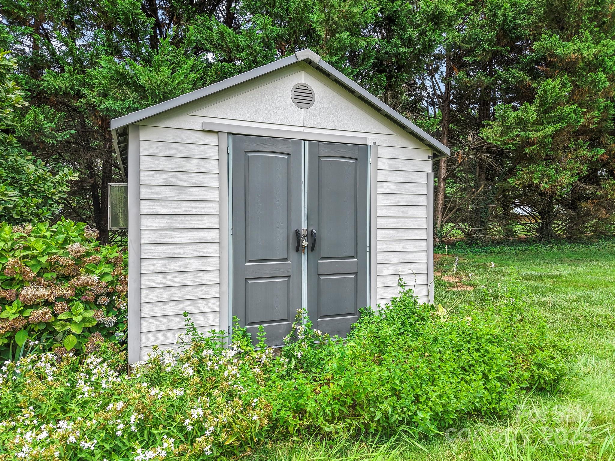 127 Arbor Hill Avenue Mocksville NC 27028