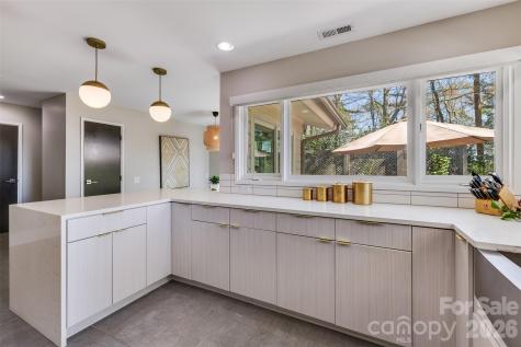 6 Pine Knoll Drive Lake Wylie SC 29710