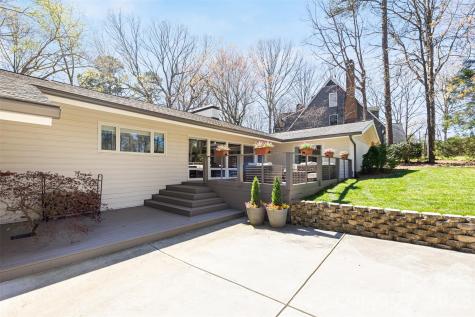6 Pine Knoll Drive Lake Wylie SC 29710