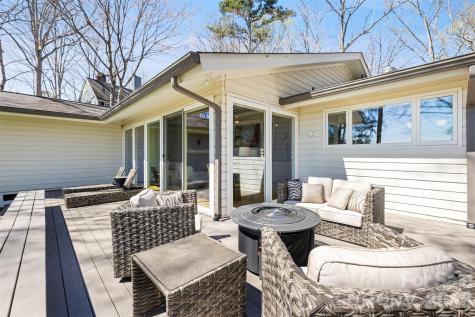 6 Pine Knoll Drive Lake Wylie SC 29710