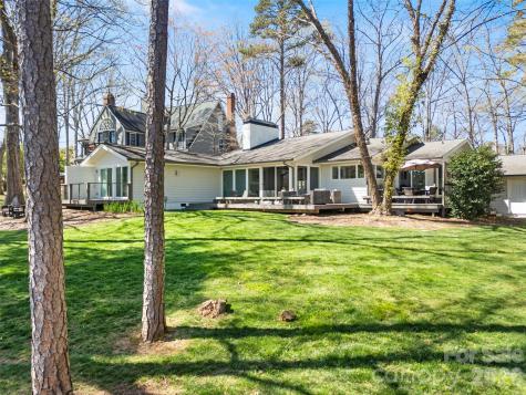 6 Pine Knoll Drive Lake Wylie SC 29710