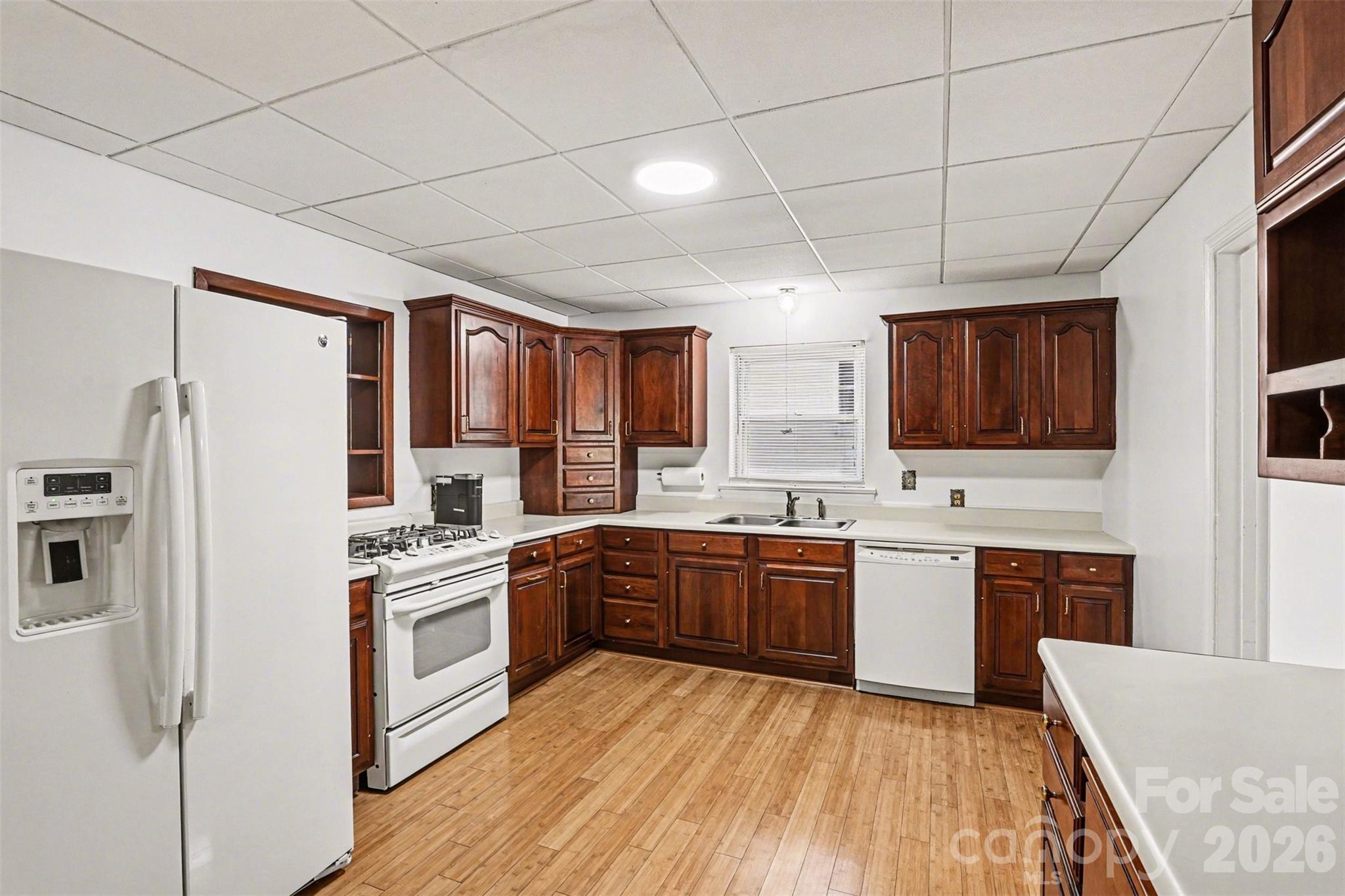 955 Hickory Nut Street Charlotte NC 28205