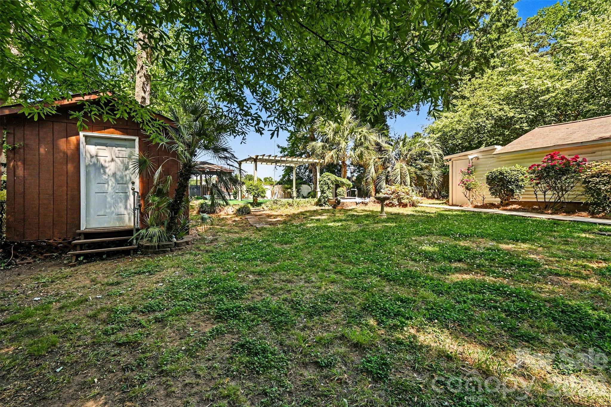 955 Hickory Nut Street Charlotte NC 28205