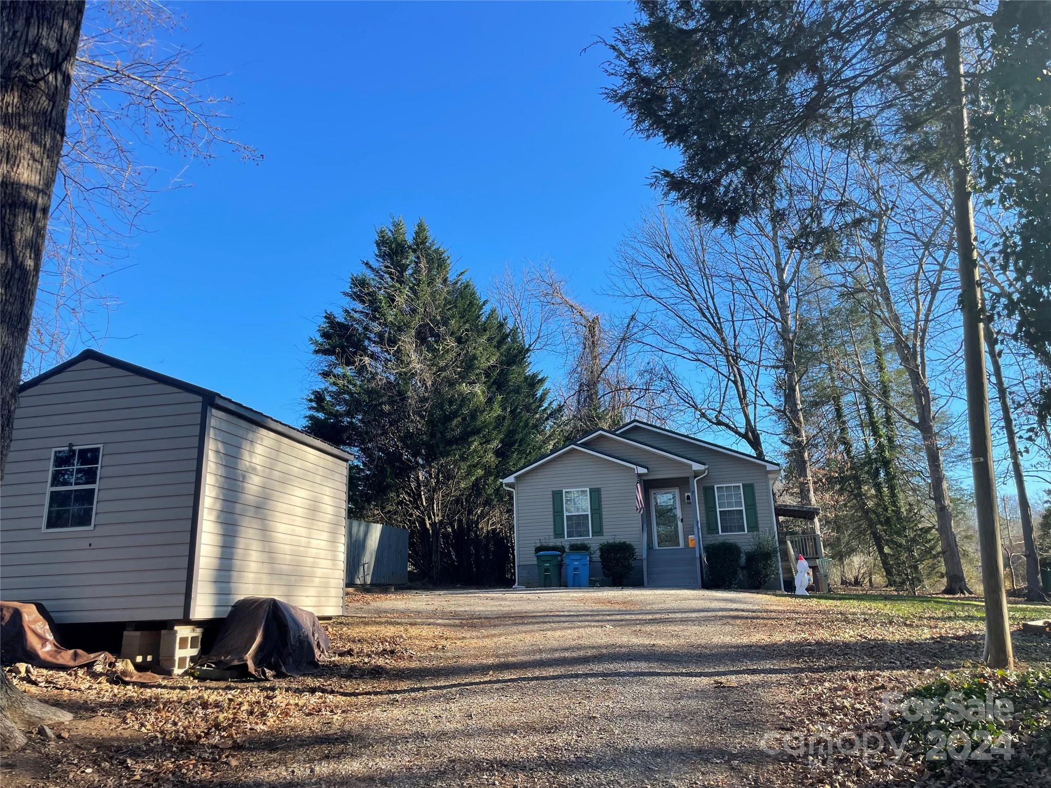 7 Beaverdam Road Candler NC 28715