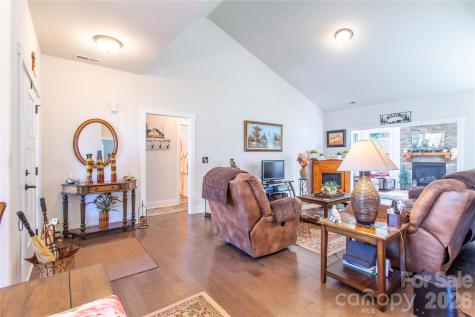 153 Water Leaf Drive Weaverville NC 28787