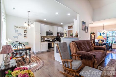 153 Water Leaf Drive Weaverville NC 28787