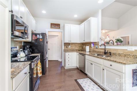 153 Water Leaf Drive Weaverville NC 28787