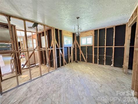 402 Blue Ridge Road Black Mountain NC 28711