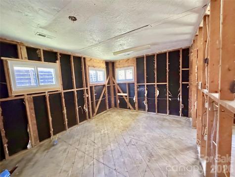 402 Blue Ridge Road Black Mountain NC 28711
