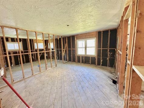 402 Blue Ridge Road Black Mountain NC 28711