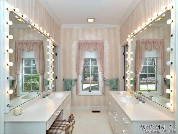 364 Vanderbilt Road Asheville NC 28803