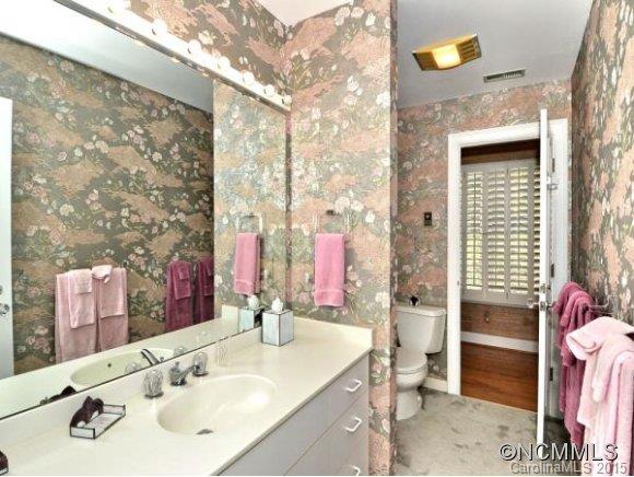 364 Vanderbilt Road Asheville NC 28803