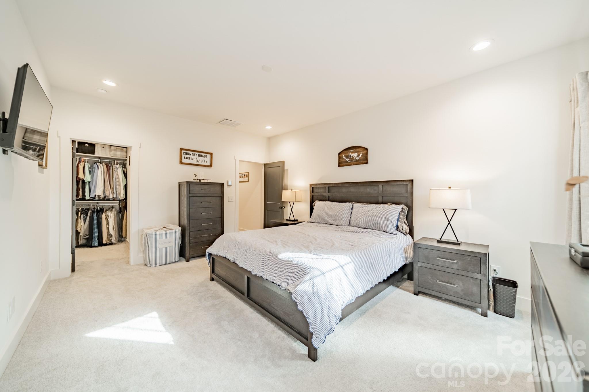 608 Ambassador Street Charlotte NC 28208