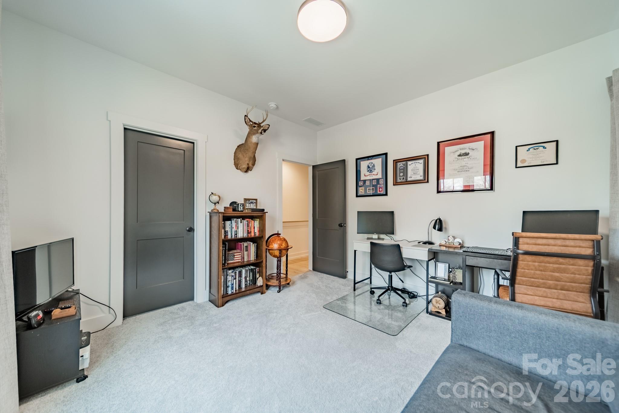 608 Ambassador Street Charlotte NC 28208