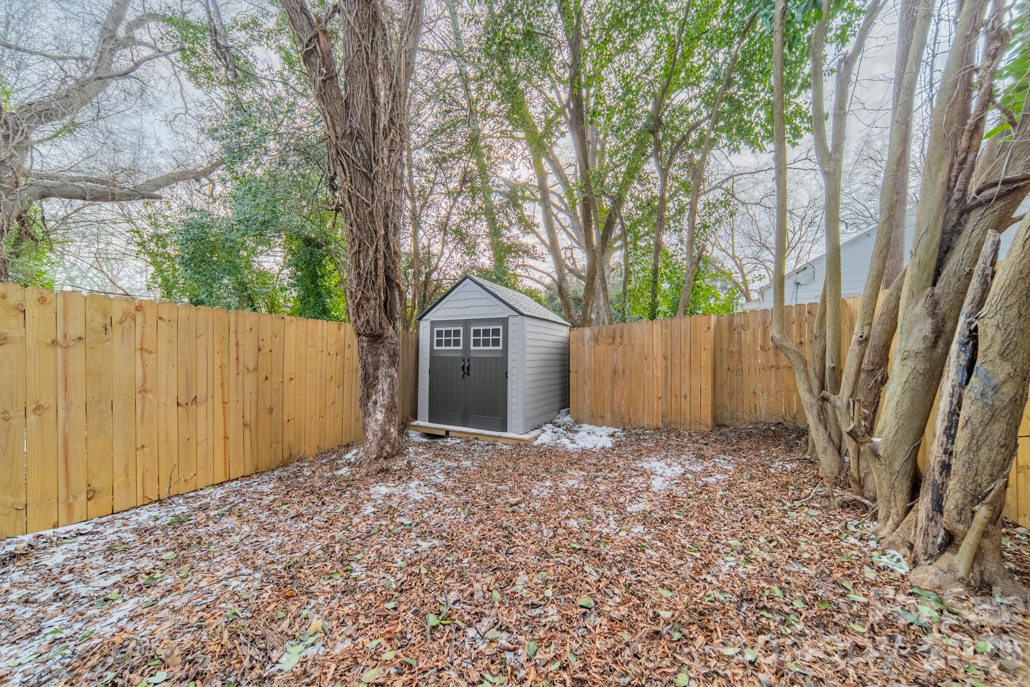 608 Ambassador Street Charlotte NC 28208