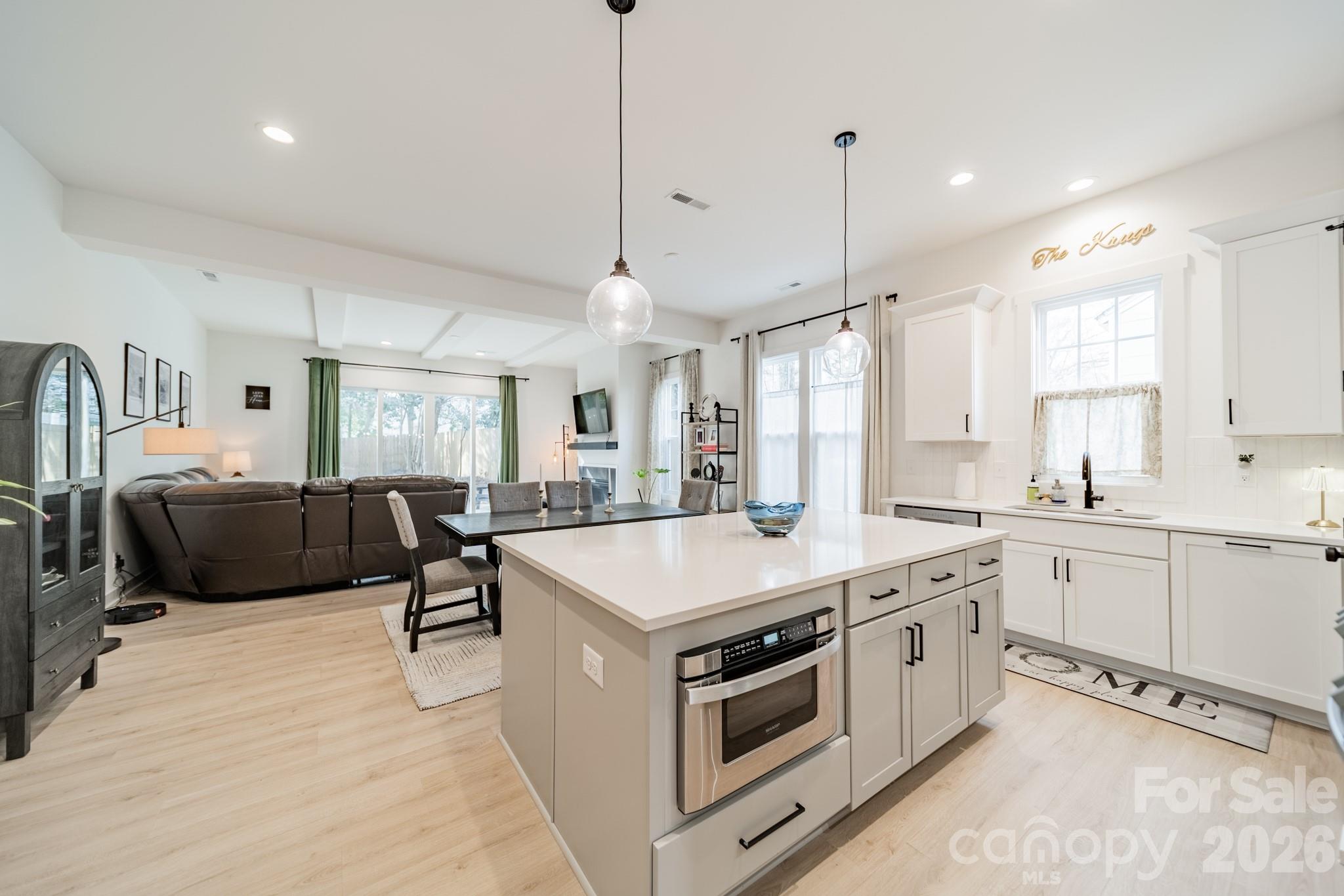 608 Ambassador Street Charlotte NC 28208