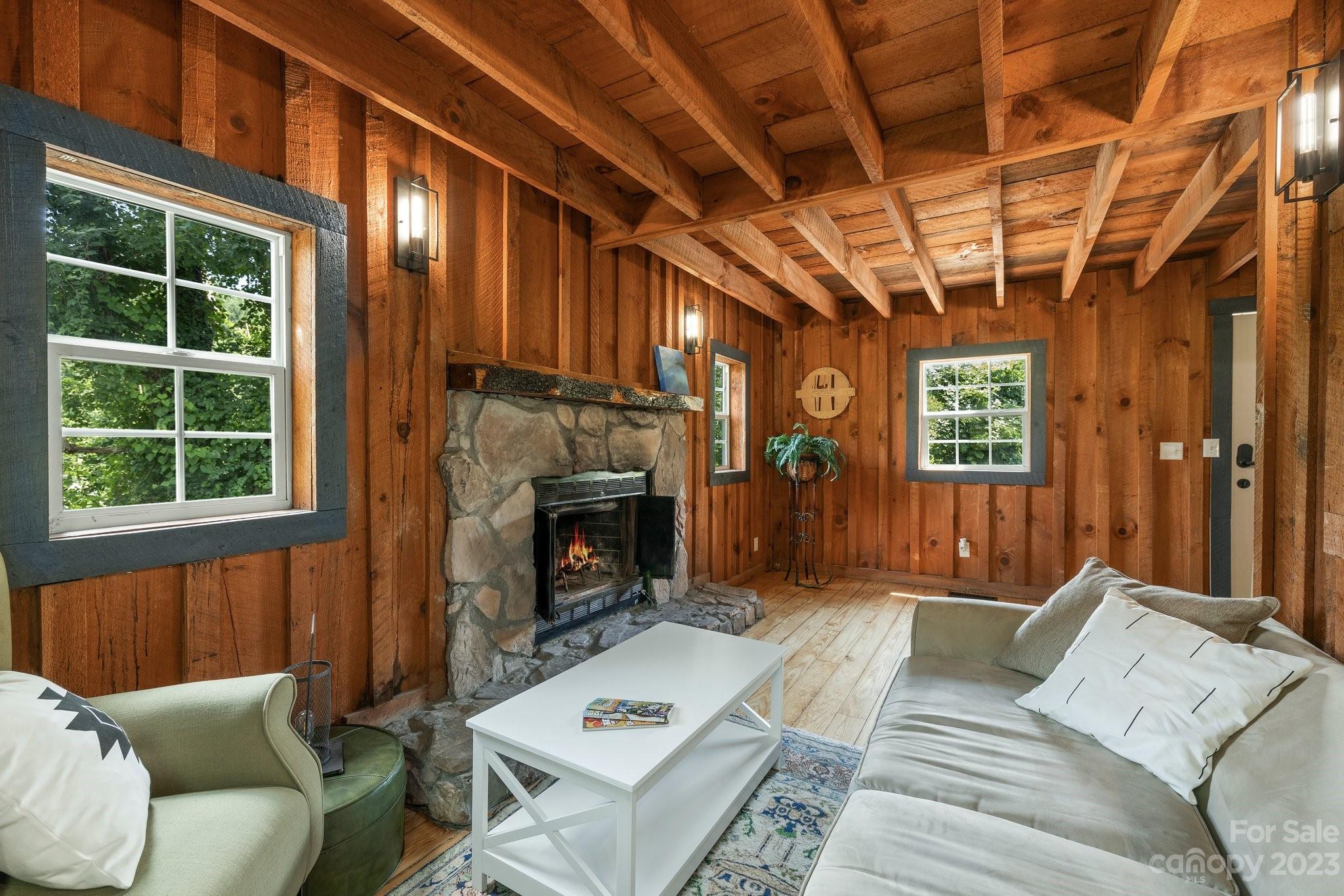14 Collins Mountain Drive Asheville NC 28804