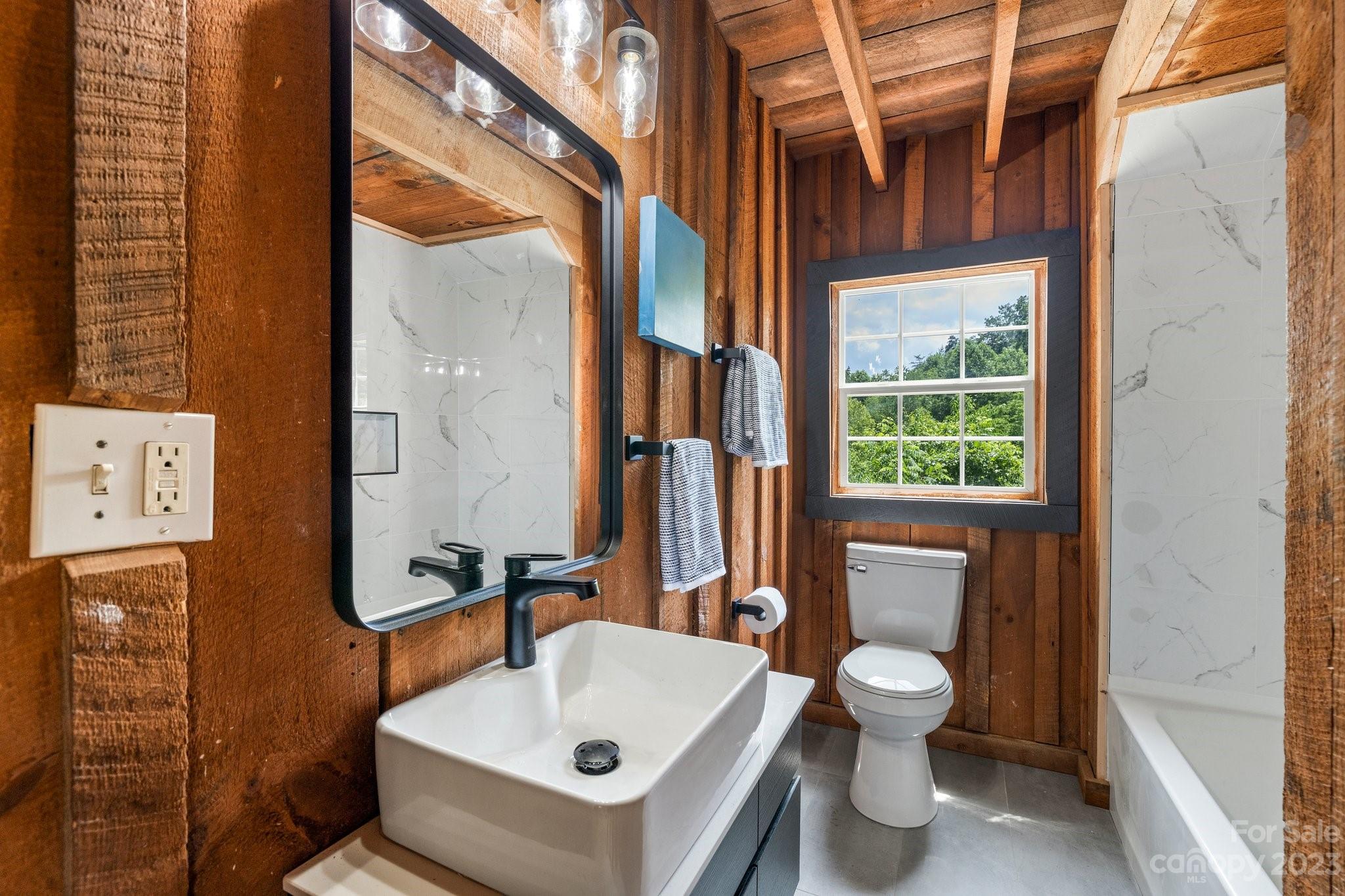 14 Collins Mountain Drive Asheville NC 28804