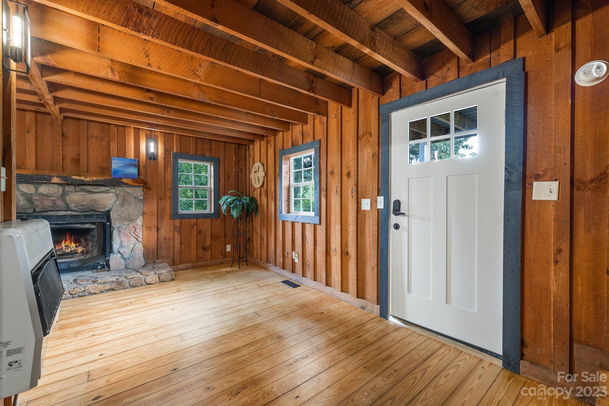 14 Collins Mountain Drive Asheville NC 28804