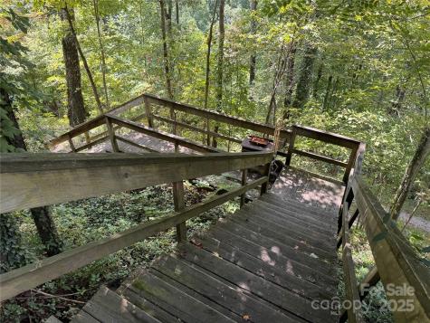 84 Pelohi Cove Road Bryson City NC 28713