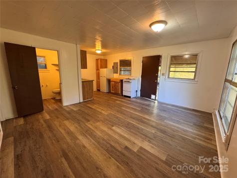 84 Pelohi Cove Road Bryson City NC 28713