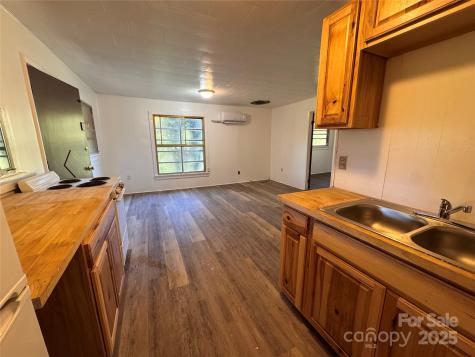 84 Pelohi Cove Road Bryson City NC 28713