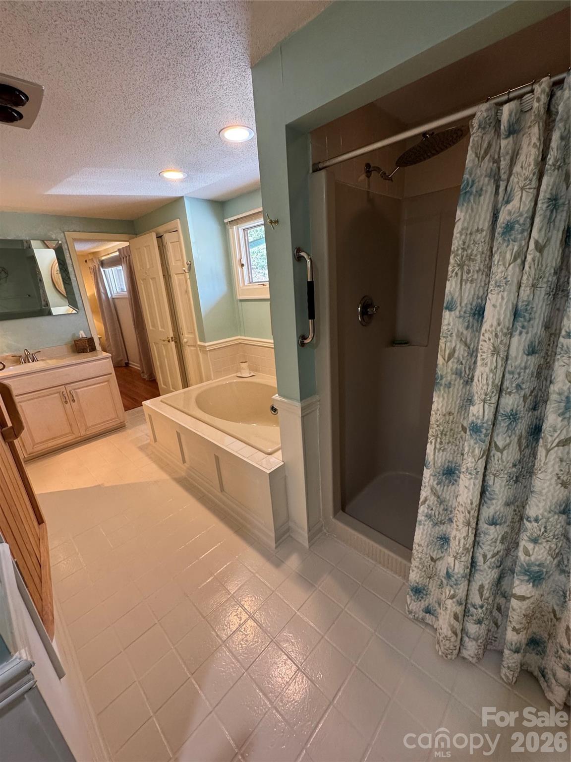12 Laurelwood Lane Newland NC 28657