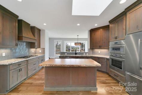 5039 Connestee Trail Brevard NC 28712