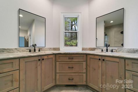 5039 Connestee Trail Brevard NC 28712
