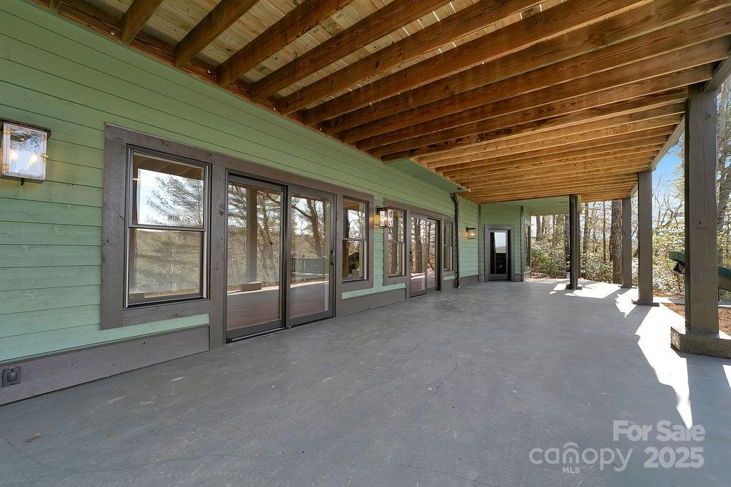 5039 Connestee Trail Brevard NC 28712