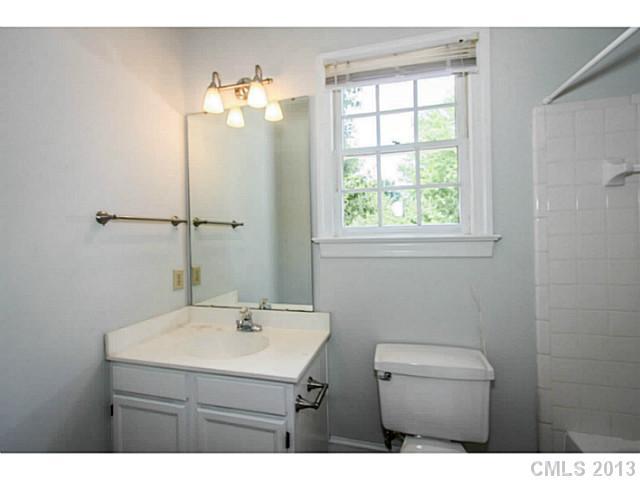 3301 Moores Glen Drive Charlotte NC 28209