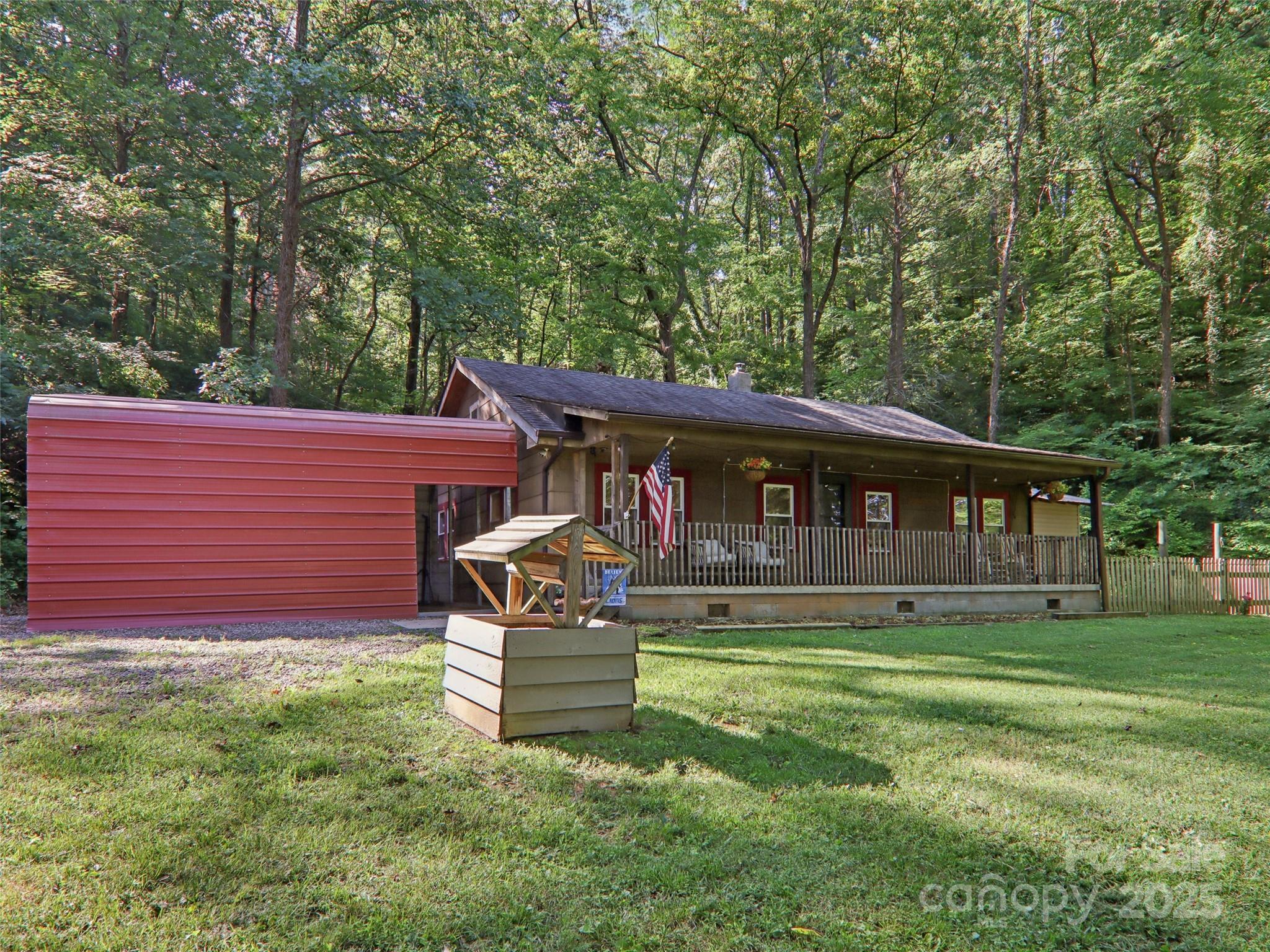 32 Saunooke Road Asheville NC 28805
