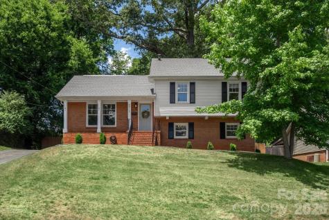 6912 Woodstock Drive Charlotte NC 28210