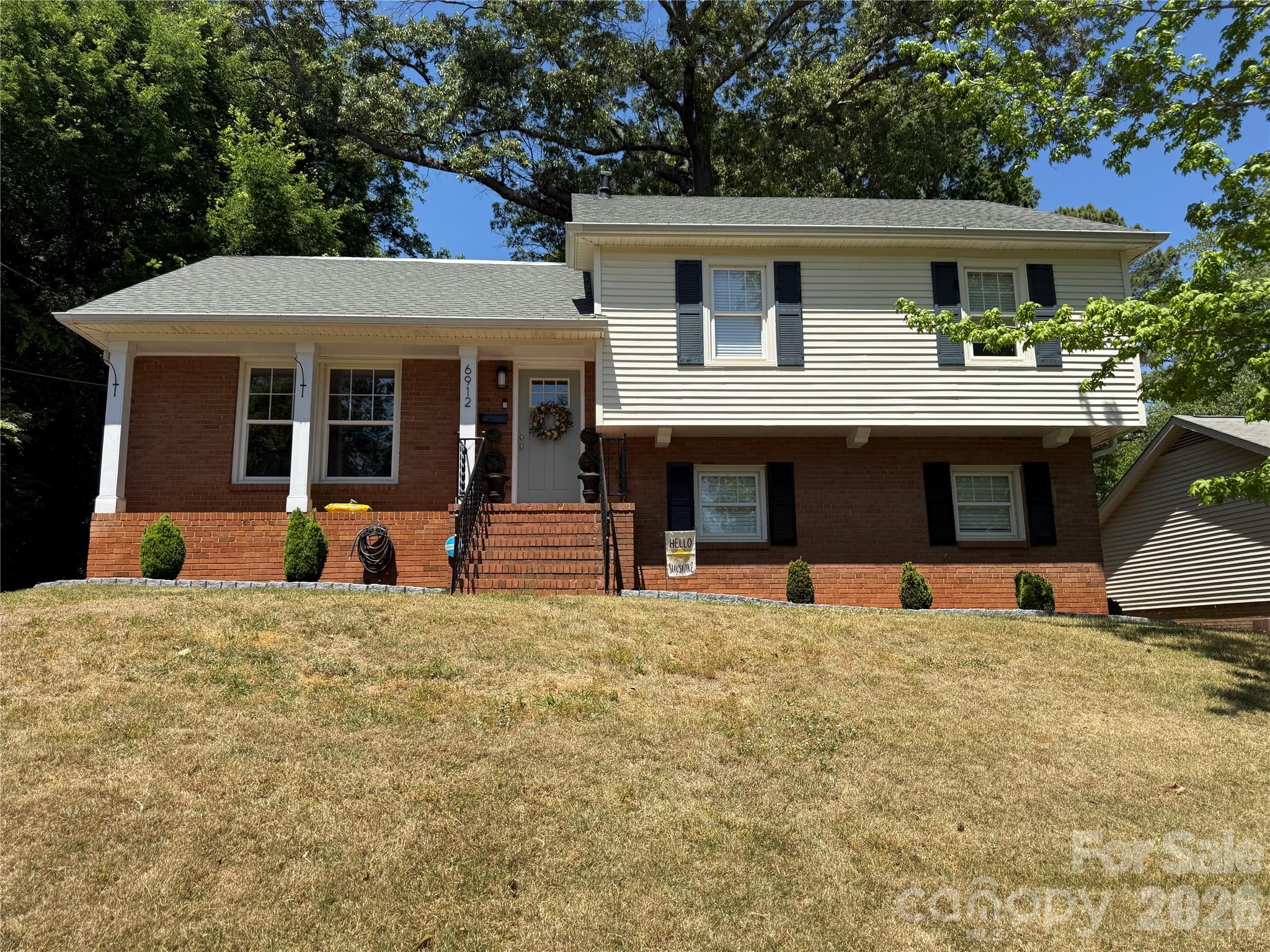 6912 Woodstock Drive Charlotte NC 28210