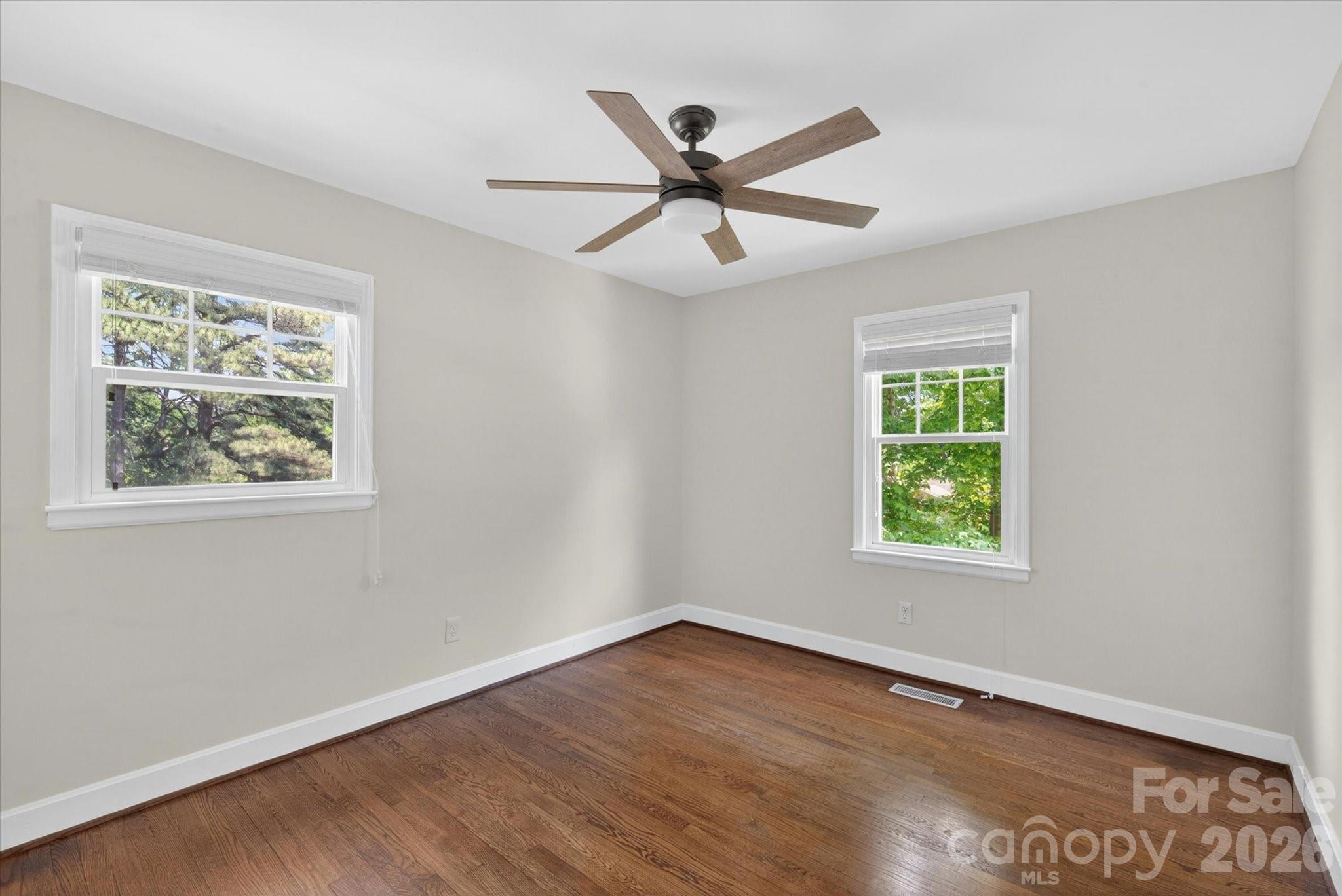 6912 Woodstock Drive Charlotte NC 28210