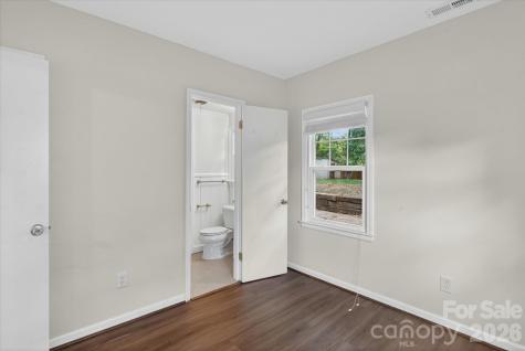 6912 Woodstock Drive Charlotte NC 28210