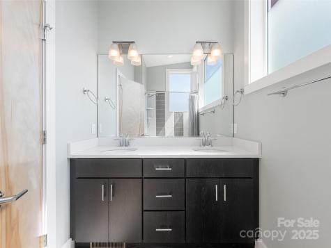 7 Mauricet Lane Asheville NC 28806