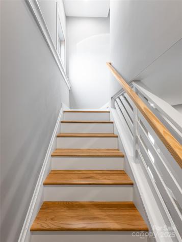 7 Mauricet Lane Asheville NC 28806