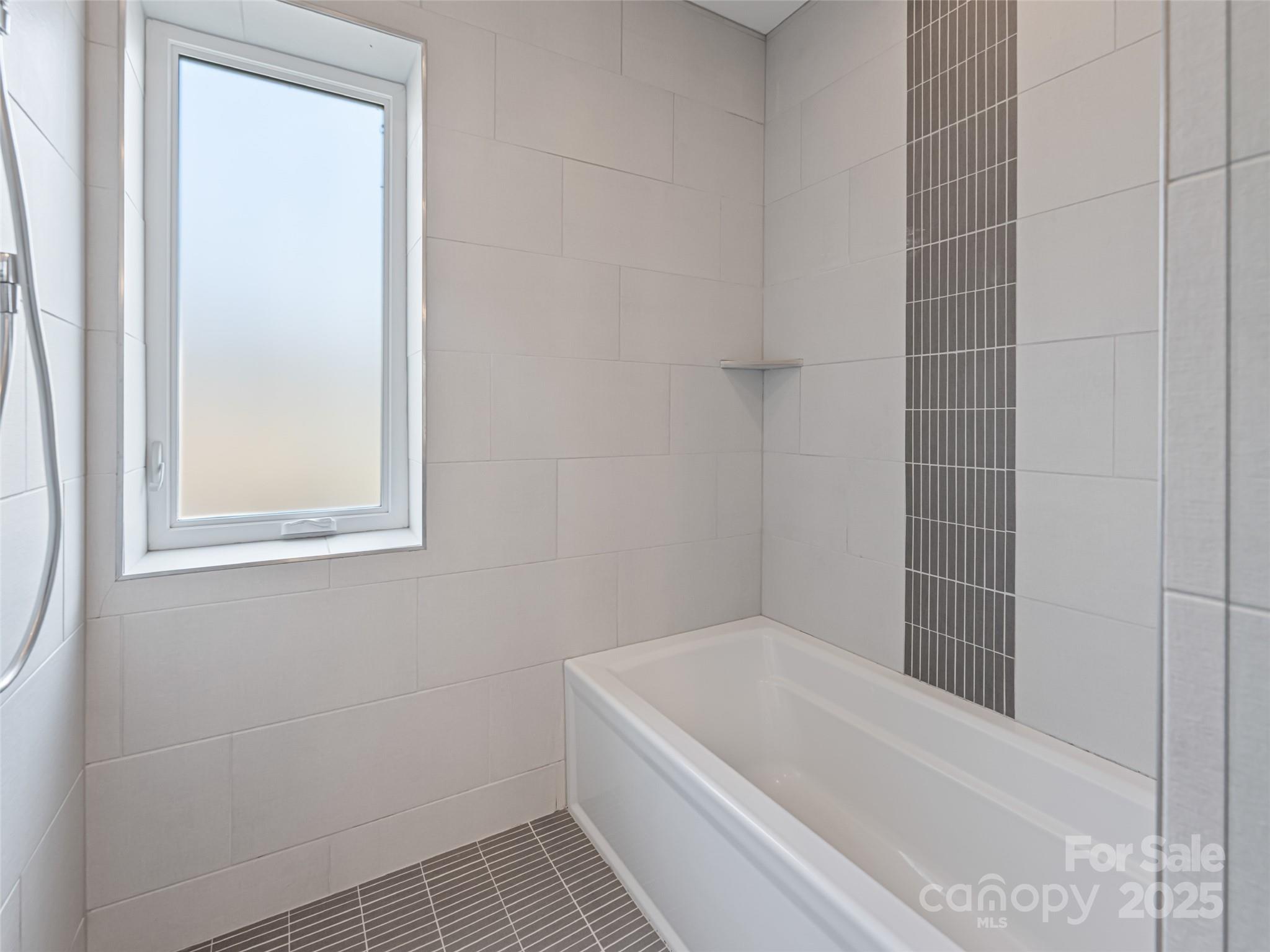 7 Mauricet Lane Asheville NC 28806