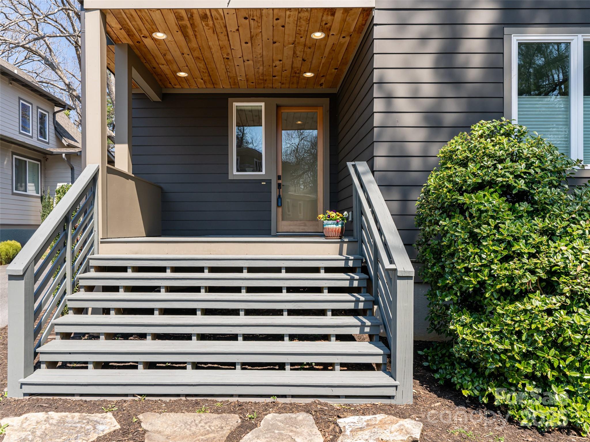 7 Mauricet Lane Asheville NC 28806