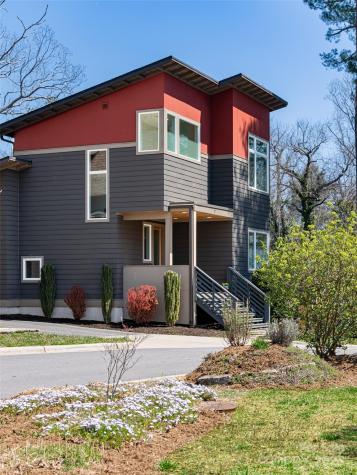 7 Mauricet Lane Asheville NC 28806