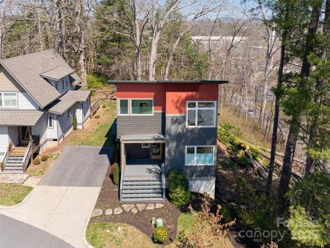 7 Mauricet Lane Asheville NC 28806