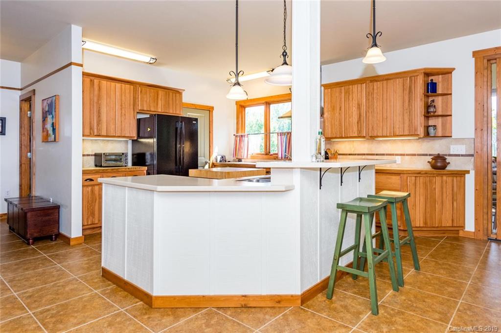 2180 Riceville Road Asheville NC 28805