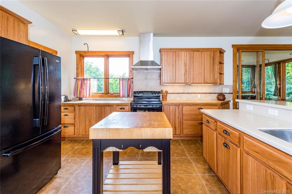 2180 Riceville Road Asheville NC 28805
